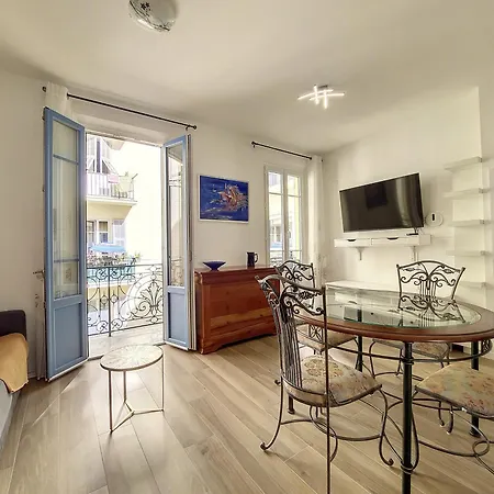 Nestor&jeeves - Brise De - Balcony - Apartment