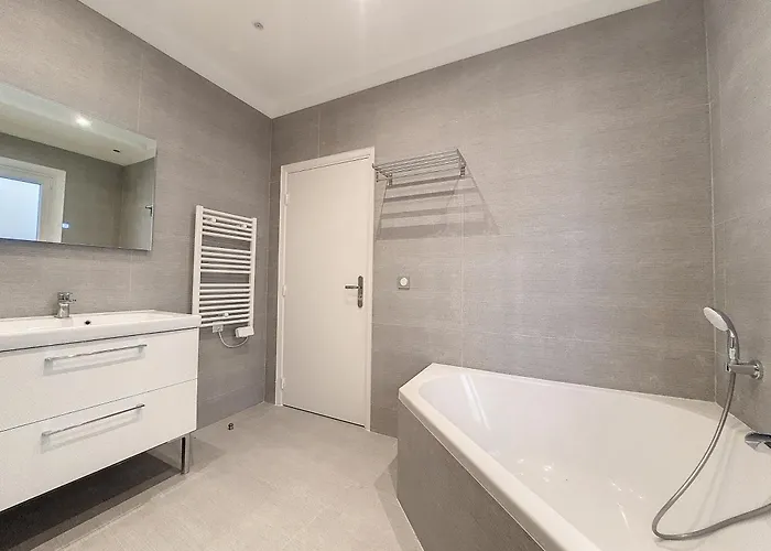 Appartement Nestor&jeeves - Brise De - Balcony - *